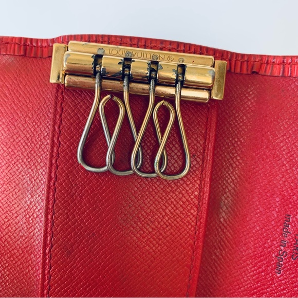 Louis Vuitton Epi Key Holder Red Authentic - Picture 7 of 17